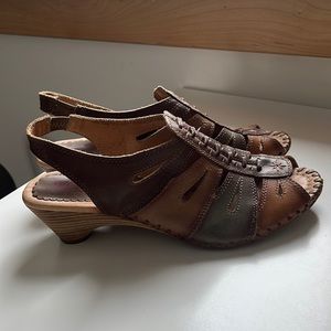 PIKOLINOS Multi-Tone Leather Slingback Sandals